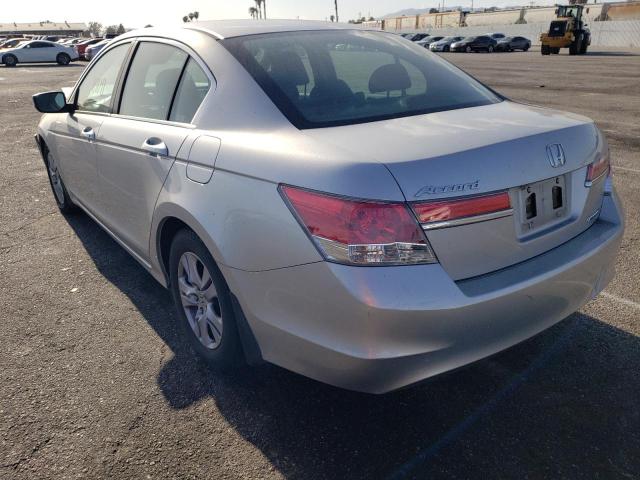 Photo 2 VIN: 1HGCP2F60CA202160 - HONDA ACCORD SE 