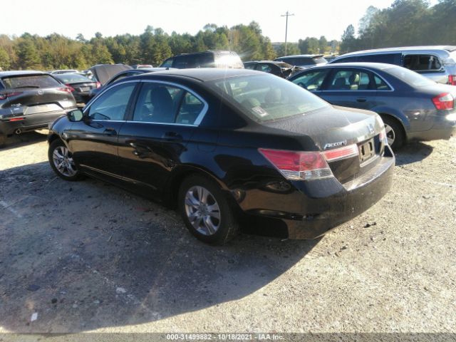 Photo 2 VIN: 1HGCP2F60CA212946 - HONDA ACCORD SDN 