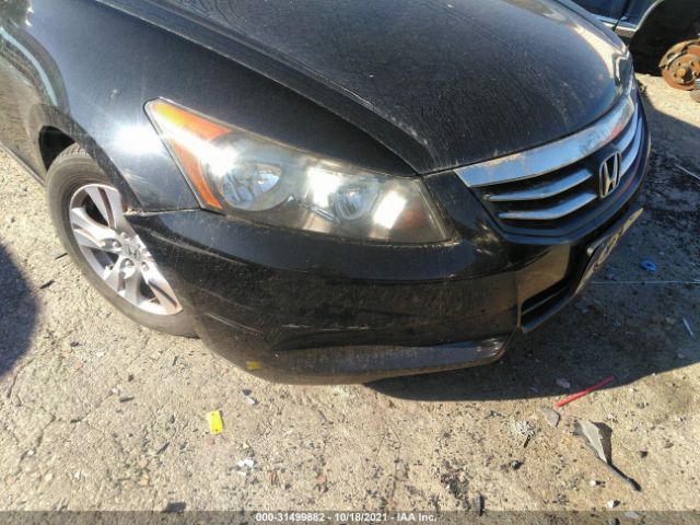 Photo 5 VIN: 1HGCP2F60CA212946 - HONDA ACCORD SDN 