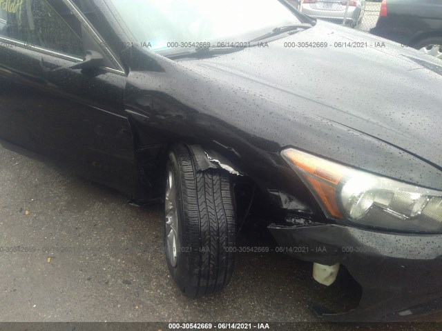 Photo 5 VIN: 1HGCP2F60CA218942 - HONDA ACCORD SDN 