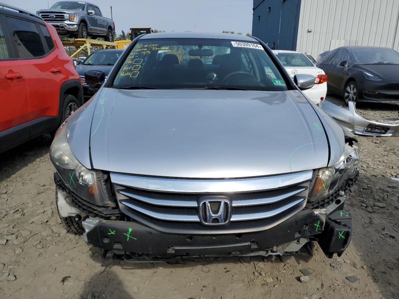 Photo 4 VIN: 1HGCP2F60CA219573 - HONDA ACCORD 