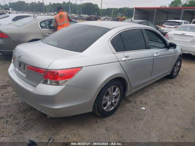 Photo 3 VIN: 1HGCP2F60CA223901 - HONDA ACCORD 