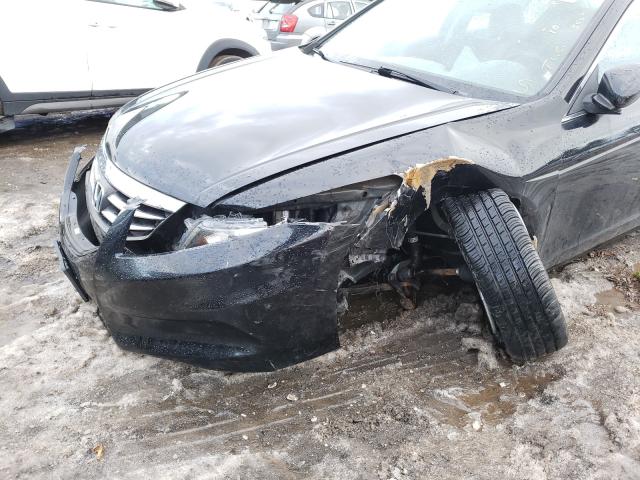 Photo 8 VIN: 1HGCP2F60CA242593 - HONDA ACCORD SE 