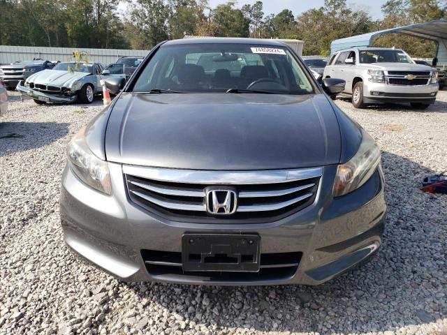 Photo 4 VIN: 1HGCP2F61BA012253 - HONDA ACCORD SE 