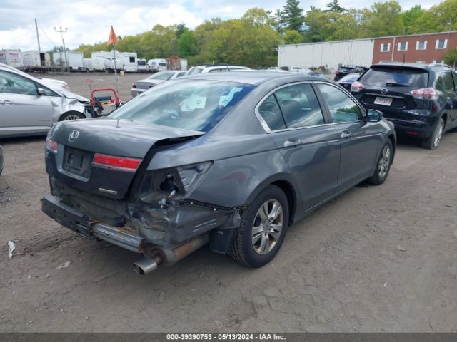 Photo 3 VIN: 1HGCP2F61BA051148 - HONDA ACCORD 