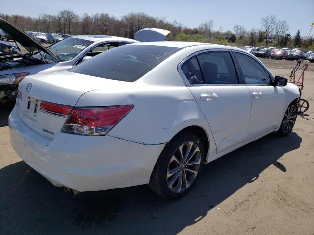 Photo 2 VIN: 1HGCP2F61BA072162 - HONDA ACCORD SEI 