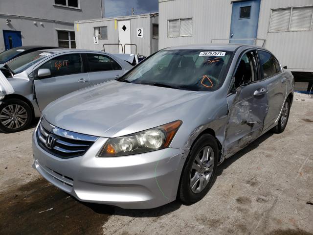 Photo 1 VIN: 1HGCP2F61BA128732 - HONDA ACCORD SE 