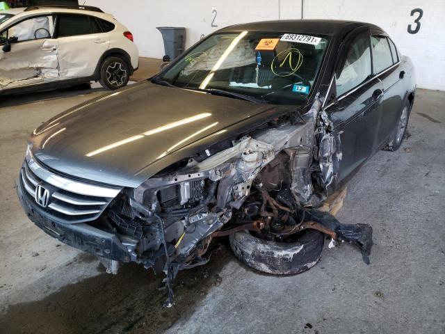 Photo 1 VIN: 1HGCP2F61BA135860 - HONDA ACCORD SE 