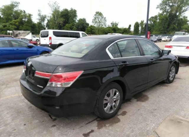 Photo 3 VIN: 1HGCP2F61BA144980 - HONDA ACCORD SDN 