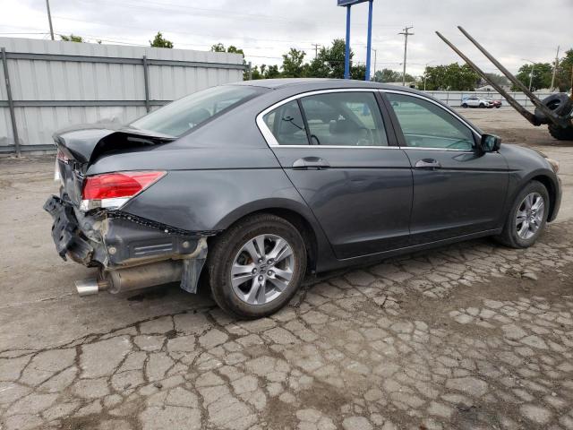 Photo 2 VIN: 1HGCP2F61CA010777 - HONDA ACCORD SE 