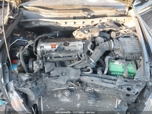 Photo 9 VIN: 1HGCP2F61CA010939 - HONDA ACCORD 