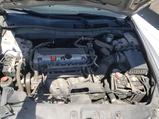 Photo 6 VIN: 1HGCP2F61CA015218 - HONDA ACCORD SE 