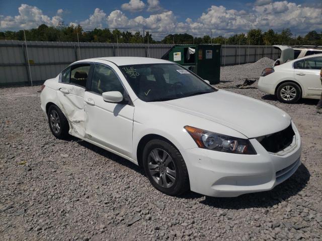 Photo 3 VIN: 1HGCP2F61CA023741 - HONDA ACCORD SE 