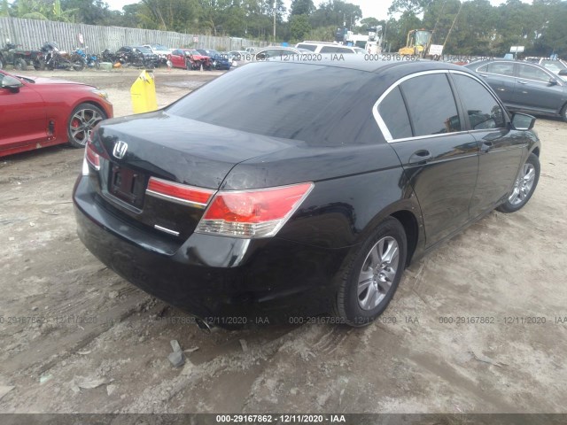 Photo 3 VIN: 1HGCP2F61CA026235 - HONDA ACCORD SDN 