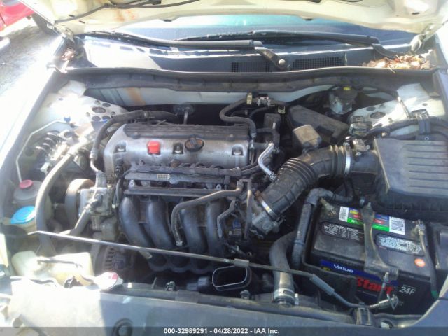 Photo 9 VIN: 1HGCP2F61CA034478 - HONDA ACCORD SDN 