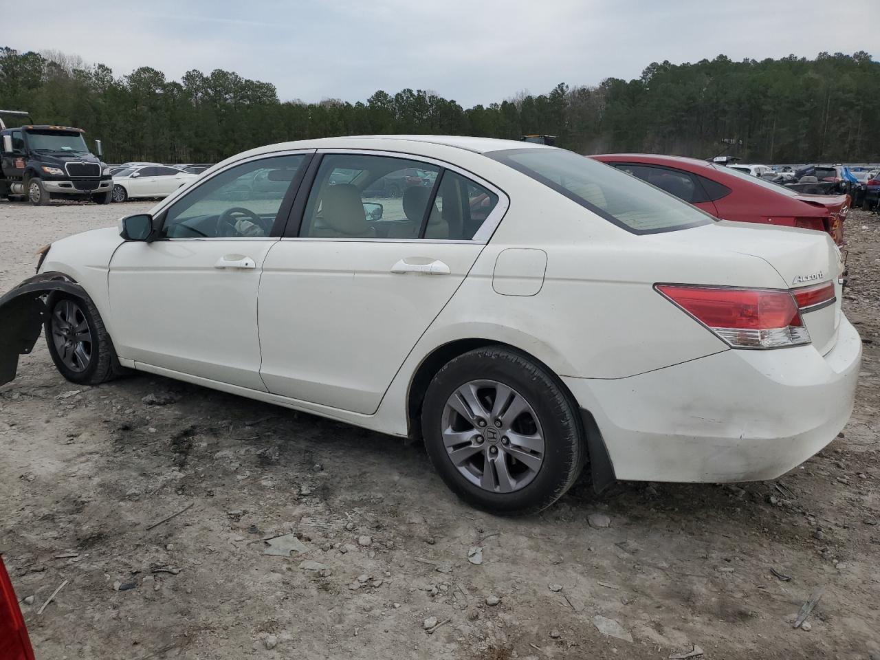 Photo 1 VIN: 1HGCP2F61CA037459 - HONDA ACCORD 