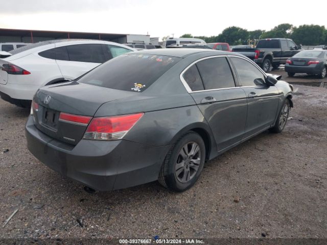 Photo 3 VIN: 1HGCP2F61CA046856 - HONDA ACCORD 