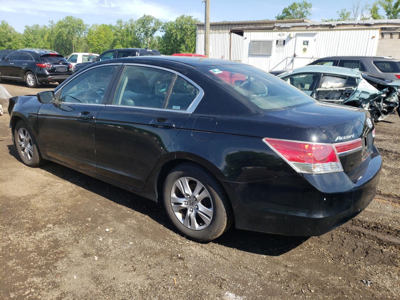 Photo 1 VIN: 1HGCP2F61CA053192 - HONDA ACCORD 