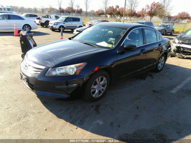 Photo 1 VIN: 1HGCP2F61CA067691 - HONDA ACCORD SDN 