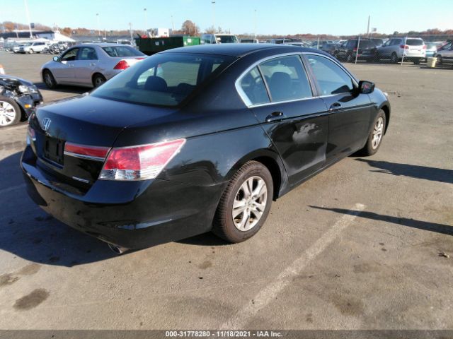 Photo 3 VIN: 1HGCP2F61CA067691 - HONDA ACCORD SDN 