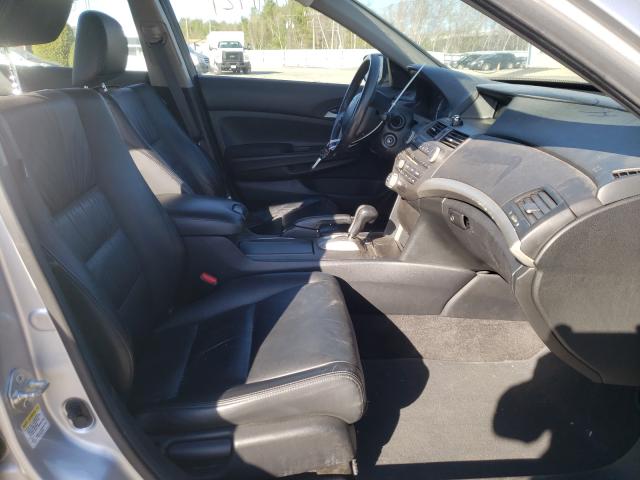 Photo 4 VIN: 1HGCP2F61CA079775 - HONDA ACCORD SE 