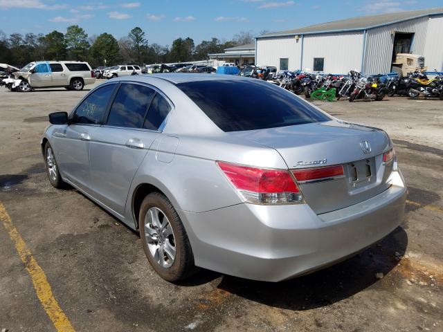 Photo 2 VIN: 1HGCP2F61CA079968 - HONDA ACCORD SE 