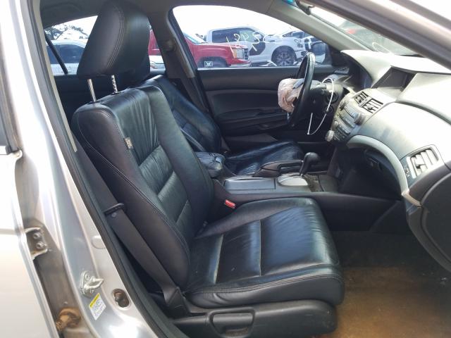 Photo 4 VIN: 1HGCP2F61CA079968 - HONDA ACCORD SE 