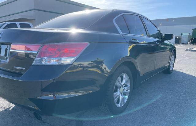 Photo 3 VIN: 1HGCP2F61CA094406 - HONDA ACCORD SE 