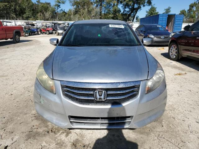 Photo 4 VIN: 1HGCP2F61CA102181 - HONDA ACCORD SE 