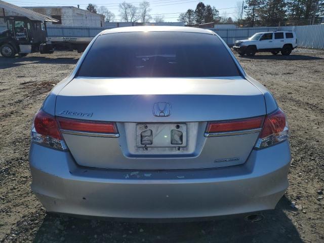 Photo 5 VIN: 1HGCP2F61CA113682 - HONDA ACCORD SE 