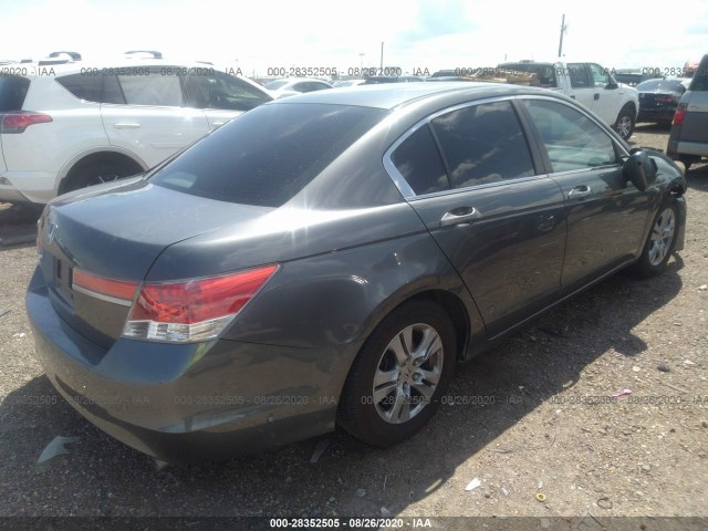 Photo 3 VIN: 1HGCP2F61CA120437 - HONDA ACCORD SDN 