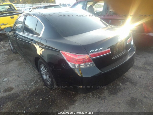 Photo 2 VIN: 1HGCP2F61CA123094 - HONDA ACCORD SDN 