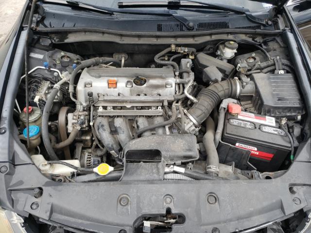 Photo 6 VIN: 1HGCP2F61CA150327 - HONDA ACCORD SE 