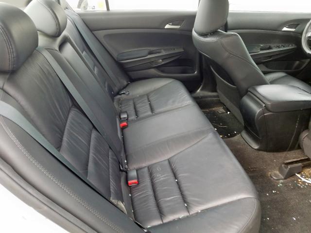 Photo 5 VIN: 1HGCP2F61CA172862 - HONDA ACCORD SE 