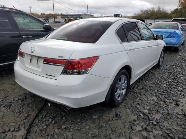 Photo 3 VIN: 1HGCP2F61CA203950 - HONDA ACCORD SE 