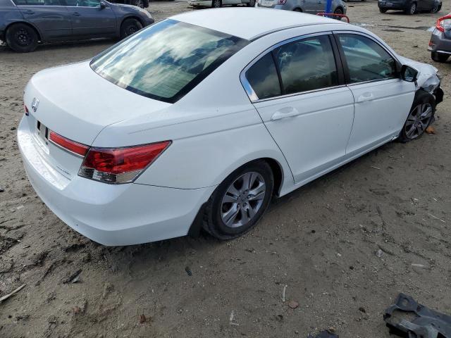 Photo 2 VIN: 1HGCP2F61CA206041 - HONDA ACCORD SE 