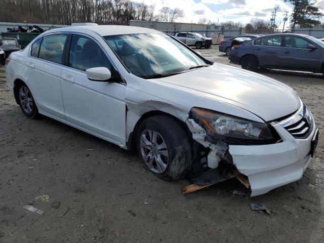 Photo 3 VIN: 1HGCP2F61CA206041 - HONDA ACCORD SE 