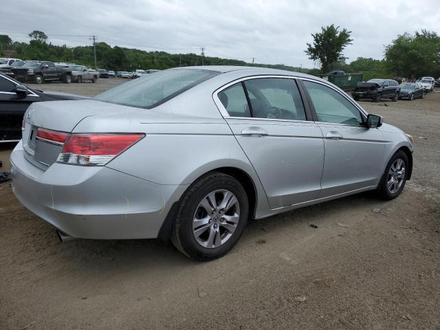 Photo 2 VIN: 1HGCP2F61CA215242 - HONDA ACCORD SE 