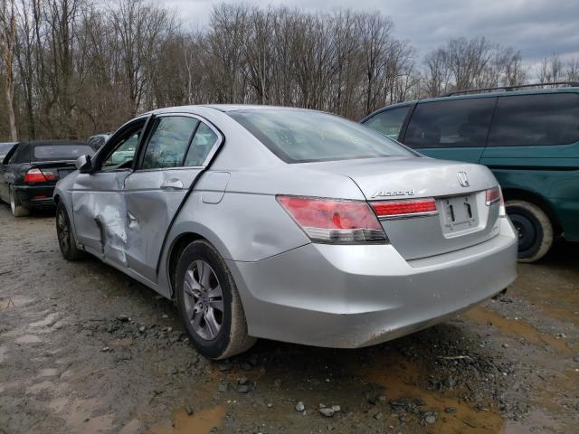 Photo 2 VIN: 1HGCP2F61CA224619 - HONDA ACCORD SE 