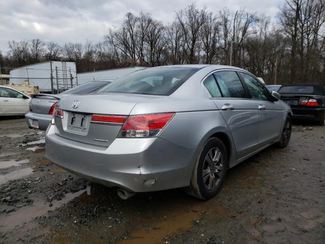 Photo 3 VIN: 1HGCP2F61CA224619 - HONDA ACCORD SE 