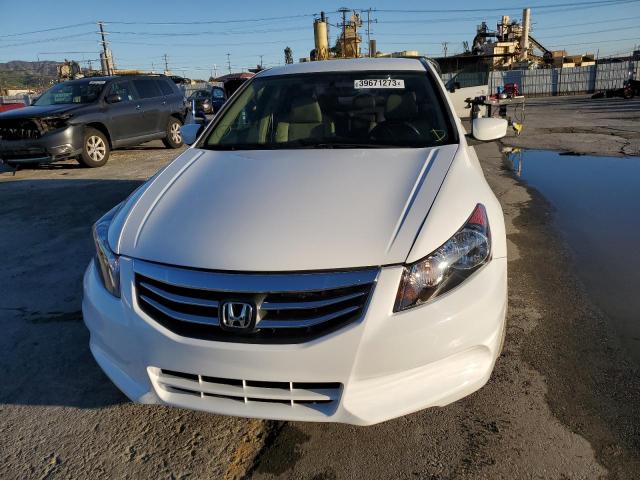 Photo 4 VIN: 1HGCP2F61CA228265 - HONDA ACCORD 