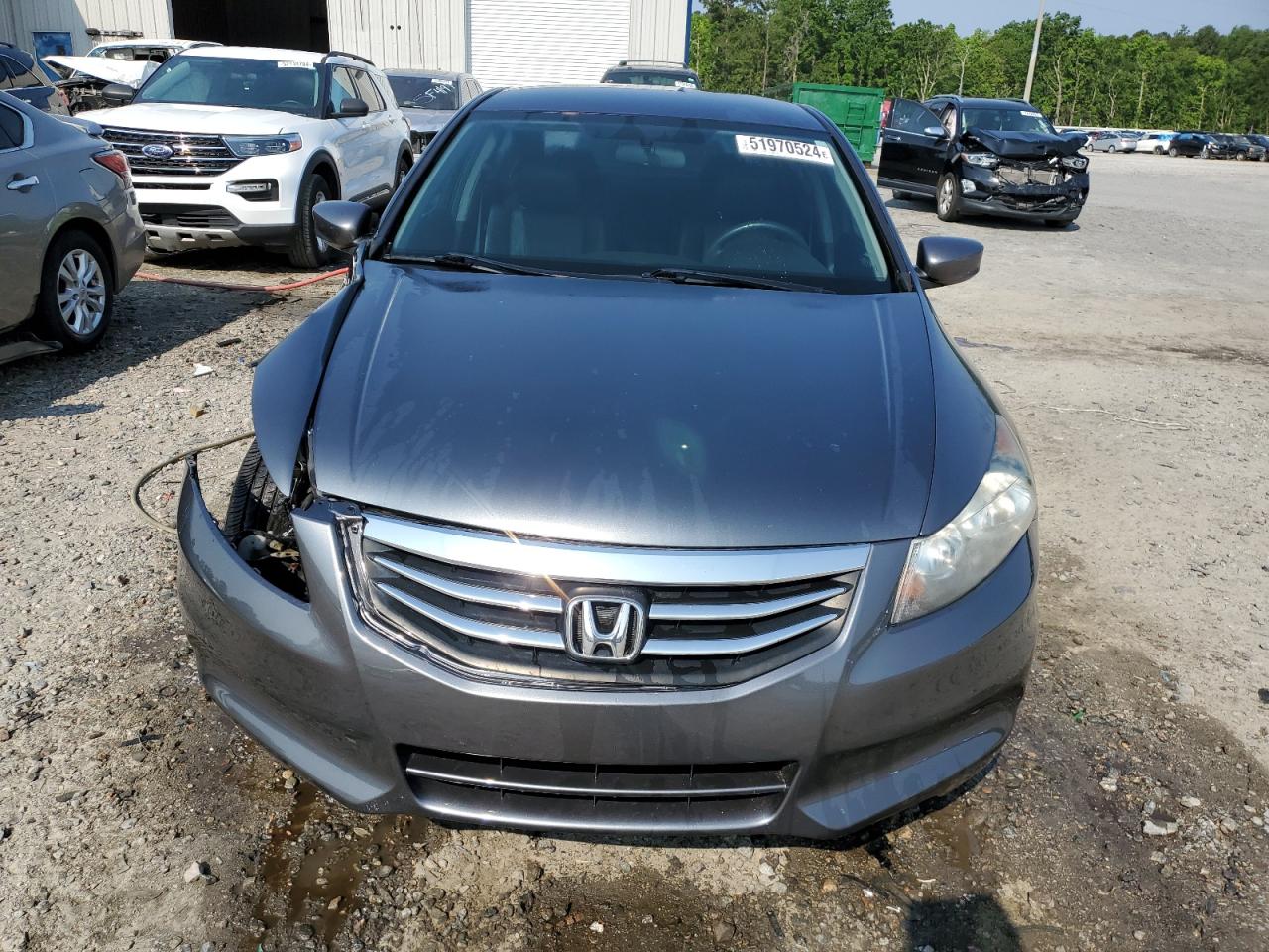 Photo 4 VIN: 1HGCP2F62BA003688 - HONDA ACCORD 