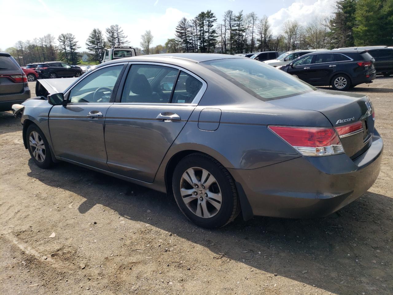 Photo 1 VIN: 1HGCP2F62BA037467 - HONDA ACCORD 