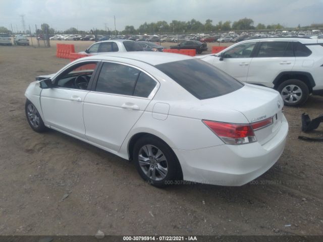 Photo 2 VIN: 1HGCP2F62BA074678 - HONDA ACCORD SDN 