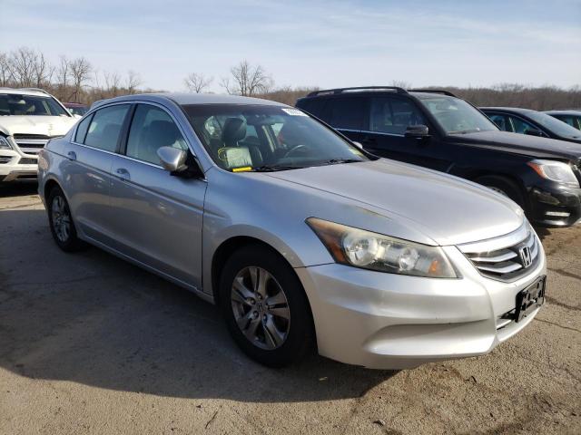 Photo 3 VIN: 1HGCP2F62BA097054 - HONDA ACCORD SE 