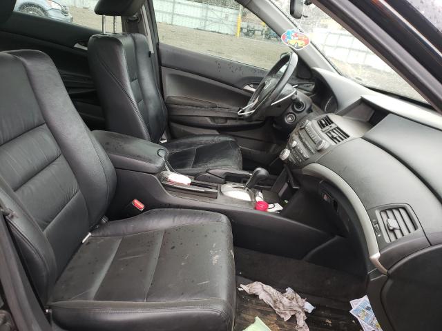 Photo 4 VIN: 1HGCP2F62BA122714 - HONDA ACCORD SE 