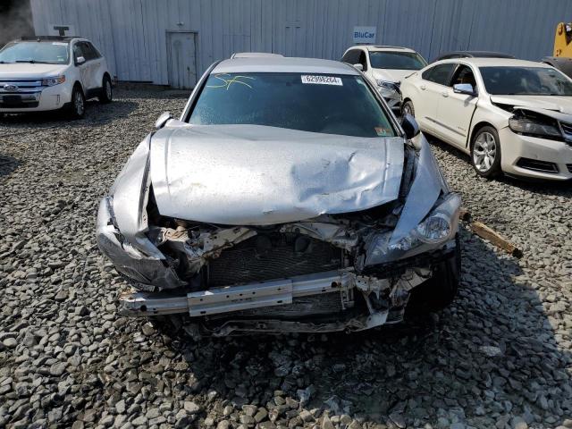 Photo 4 VIN: 1HGCP2F62BA131560 - HONDA ACCORD 