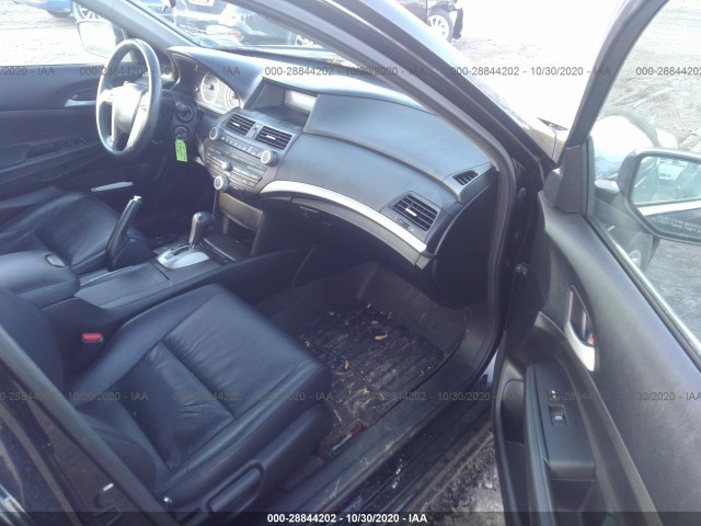 Photo 4 VIN: 1HGCP2F62BA136483 - HONDA ACCORD 