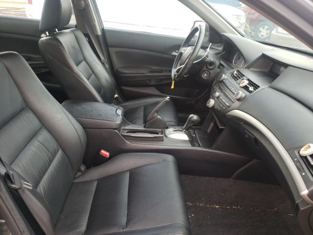 Photo 4 VIN: 1HGCP2F62BA147046 - HONDA ACCORD 