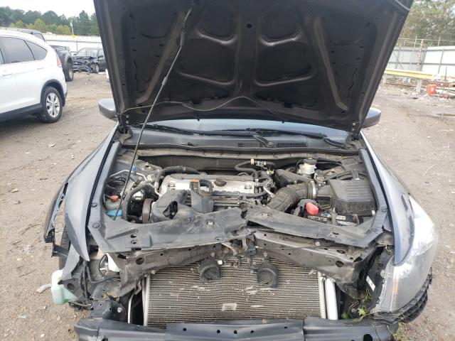 Photo 6 VIN: 1HGCP2F62BA147046 - HONDA ACCORD 